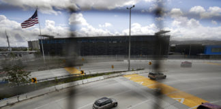 US, Mexico discuss halting much of cross-border travel