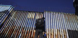 Poll: 1 in 3 fears immigrants influence U.S. elections