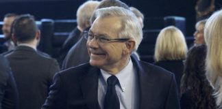 Former Arizona television journalist announces bid for David Schweikert’s U.S. House seat