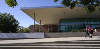 Arizona measure gives non-citizens in-state college tuition