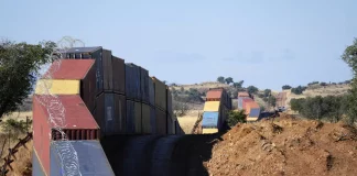 Arizona to remove shipping container wall from Mexico border