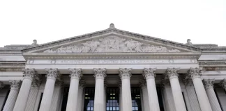 Past U.S. presidents, VPs asked to recheck for classified docs