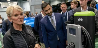 Joe Manchin pushes to delay tax credits for electric vehicles