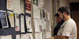 Arizona unemployment drops but small businesses still struggle to find workers